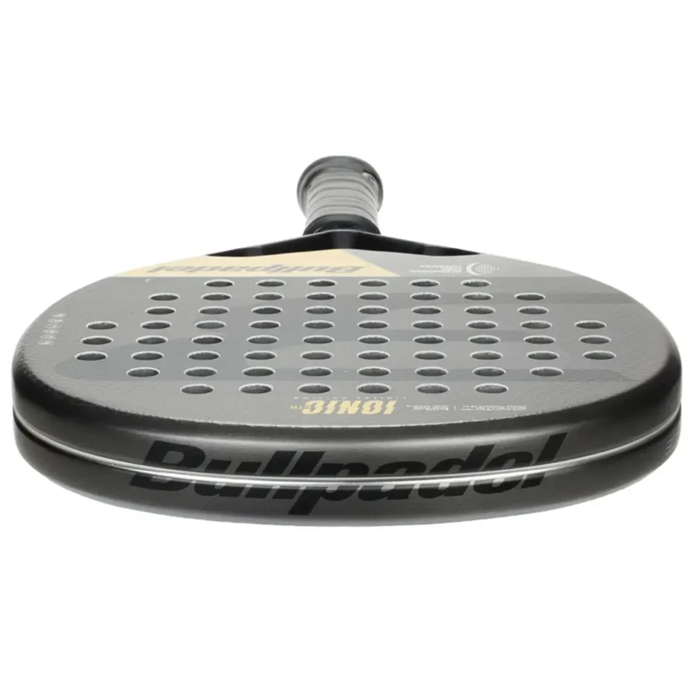 BULLPADEL IONIC CTR FIP 2023 best Padel rackets for intermediate for players Image 3