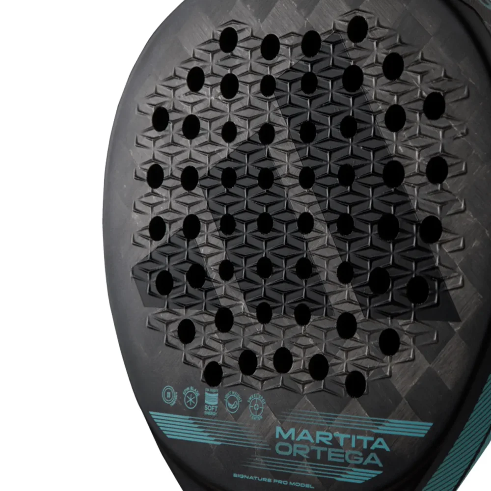 Adidas CROSS IT LIGHT 2024 Racket of MARTA ORTEGA Image 2