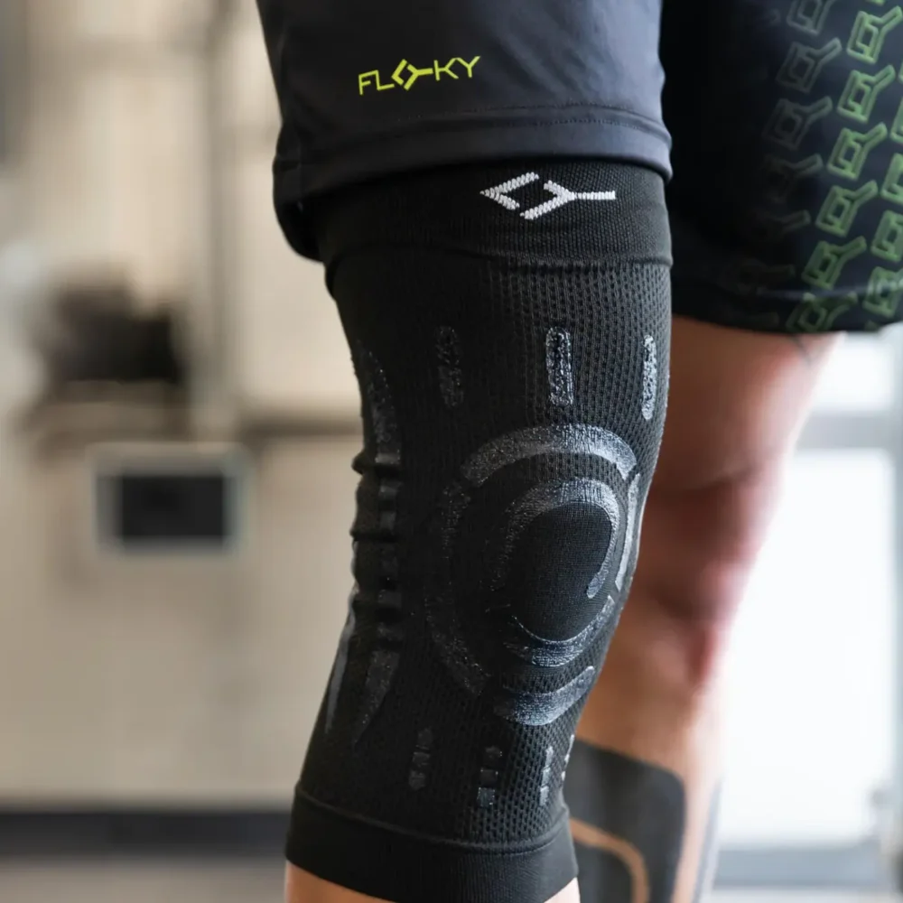 FLOKY Biomechanical Knee Support Brace Black 10