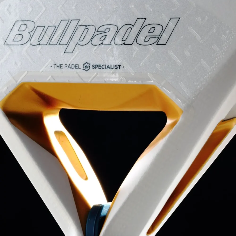 BULLPADEL Pearl 26 Bea González Padel Racket 05